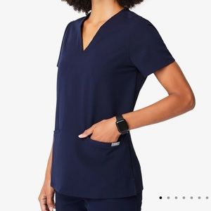 SOLD - Figs Casma 3 Pocket Scrub Top - Navy (S)
